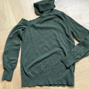 L’Agence, xs green cold shoulder turtleneck sweater